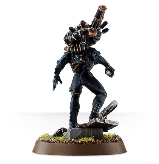 Culexus Assassin – figurka Warhammer 40,000, widok z boku
