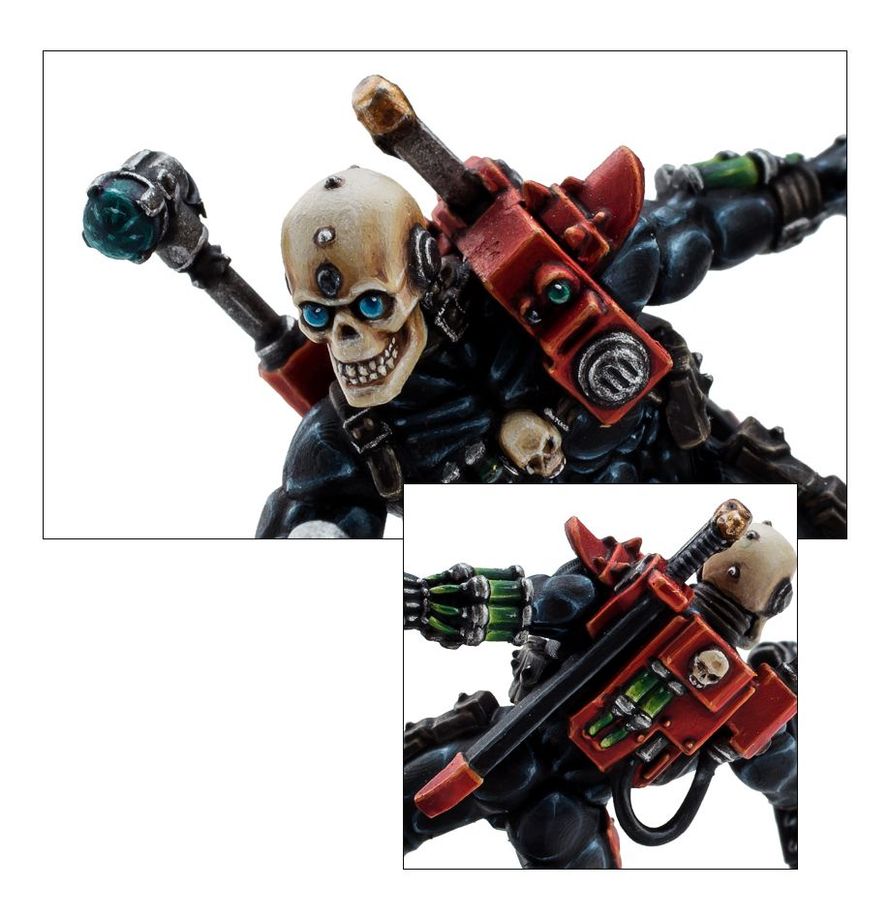 Eversor Assassin – figurka Warhammer 40,000, widok z tyłu
