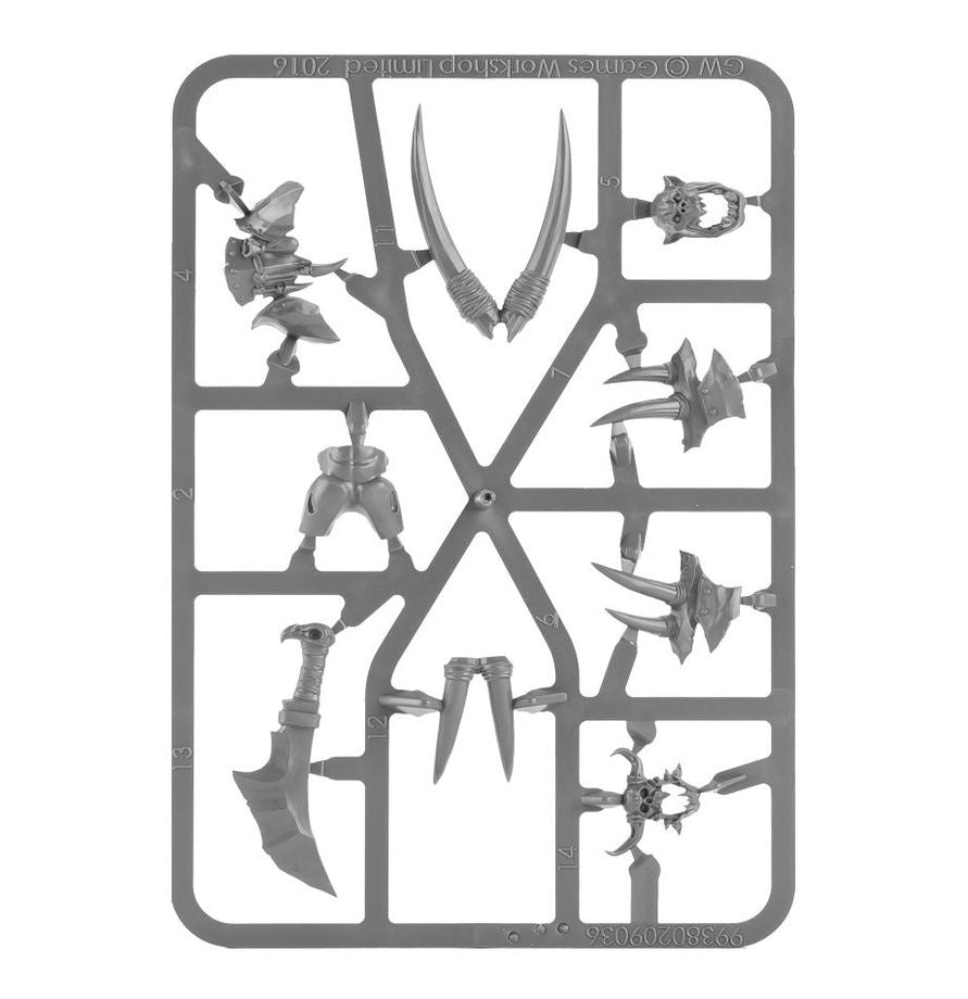 Orruk Warchanter - ramka plastikowa z rogami bronią głowami i akcesoriami