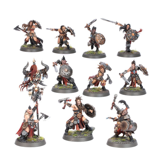 Darkoath Marauders - 10 pomalowanych modeli Slaves to Darkness w skórzanych i metalowych zbrojach z siekierami, mieczami i tarczami, zróżnicowane pozy i fryzury, chorąży z demonicznym totemem z czaszkami i rogami - Warhammer Age of Sigmar
