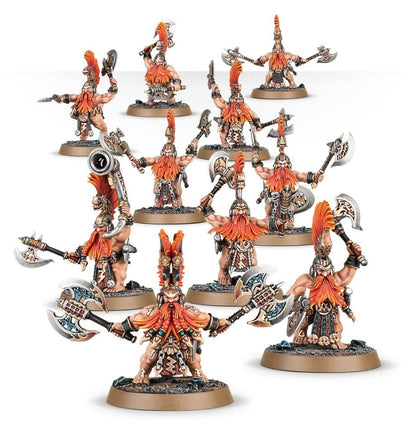 Vulkite Berzerkers - 10 modeli Fyreslayers z rudymi brodami i pomarańczowymi grzywami, skóra z runami ur-złota, uzbrojeni w siekiery fyresteel i war-picks, dynamiczne pozy ataku - Warhammer Age of Sigmar