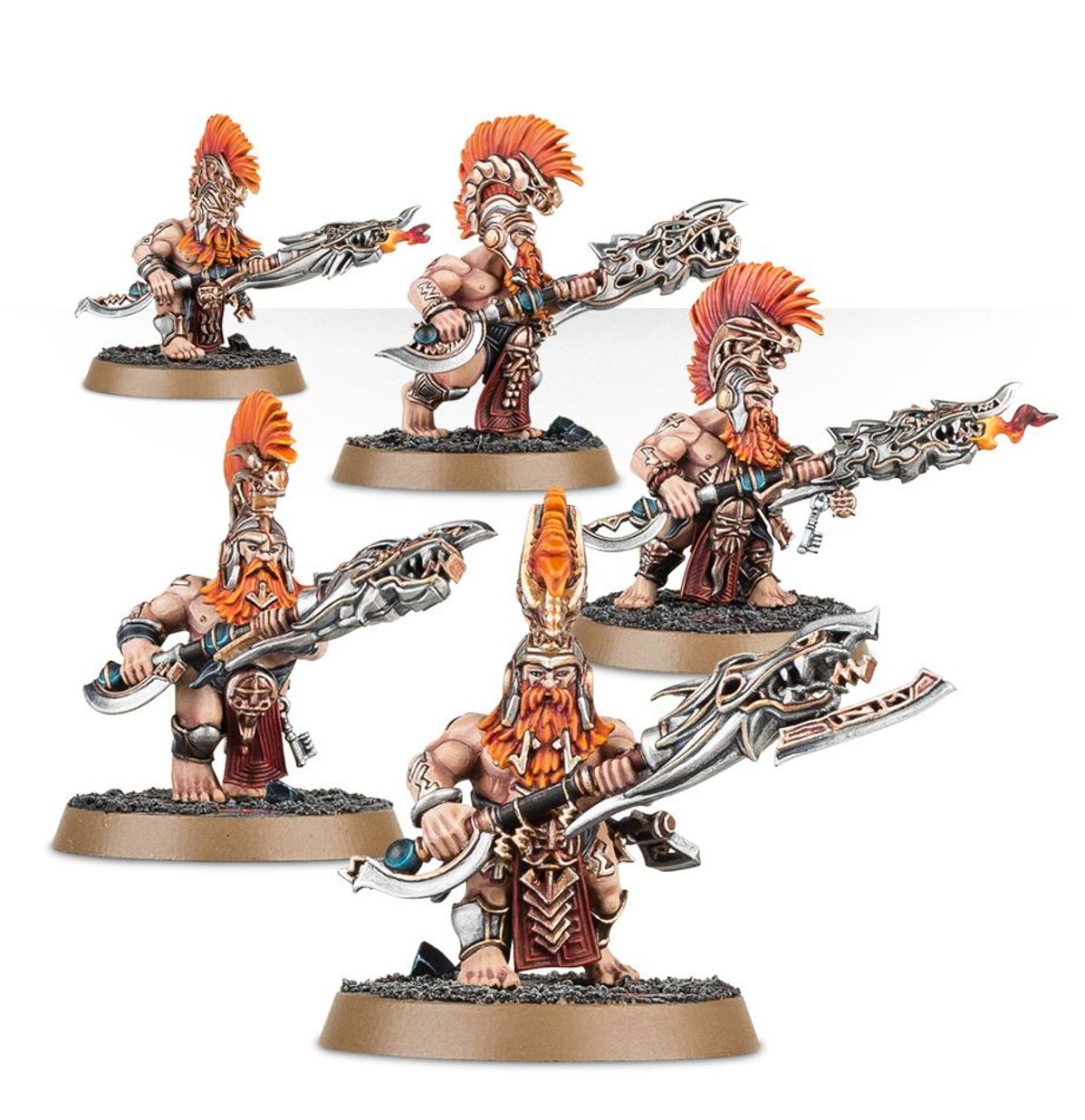 Auric Hearthguard - 5 modeli Fyreslayers z pomarańczowymi mohawkami i rudymi brodami, uzbrojeni w magmapikes z płonącymi końcówkami i niebieskimi klejnotami, brązowe podstawki okrągłe - Warhammer Age of Sigmar