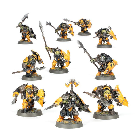 Orruk Ardboys - pełny oddział 10 figurek w żółto-czarnych pancerzach z włóczniami toporami i tarczami Ironjawz