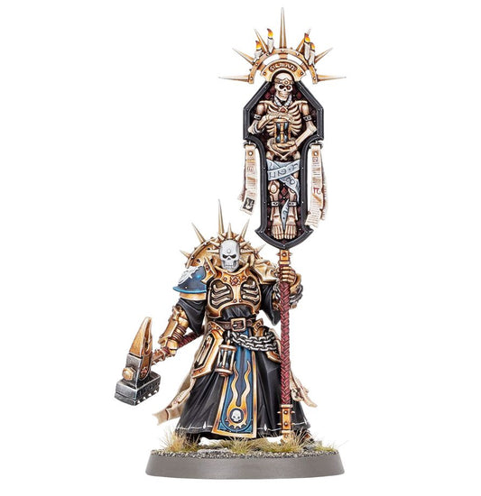 Lord-Relictor - widok z przodu czarno-złoty pancerz Relic Hammer sztandar z kościotrupem i świecami Stormcast Eternals Age of Sigmar