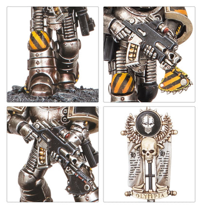 MKII Tactical Squad Iron Warriors - 4 zbliżenia nogi z żółto-czarnymi pasami bolter i naramiennik z kolcami bolter przy biodrze vexilla z białym sztandarem czaszka w kole z wieńcem i napis OLYMPIA Horus Heresy
