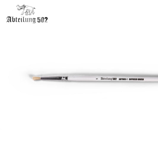 Abteilung 502 Diffuser Brush No. 1 ABT865-1 - zbliżenie na twarde naturalne włosie 8mm pędzla diffuser