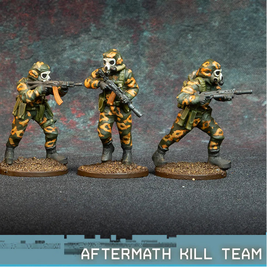 Aftermath Kill Team Spectre Miniatures – 3 żołnierzy w kamuflażu z maskami gazowymi i AK74, RPK12 i Saiga, 28mm widok z przodu
