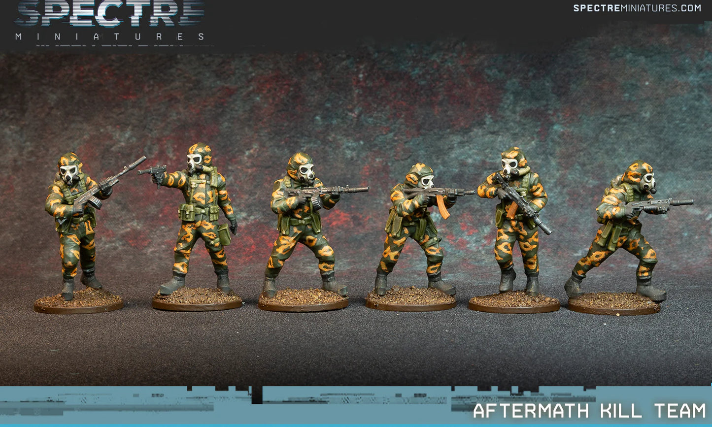 Aftermath Kill Team Spectre Miniatures – 6 żołnierzy w kamuflażu z maskami gazowymi i AK74, RPK12 i Saiga, 28mm widok z przodu

