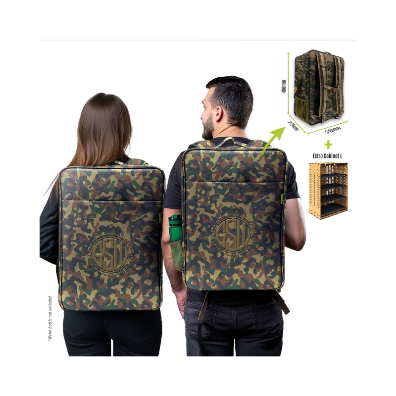 Army Transport Backpack L Camouflage Edition – kobieta i mężczyzna noszący plecak moro na plecach, wymiary 480x340x205mm, dodatkowa szafka L w zestawie