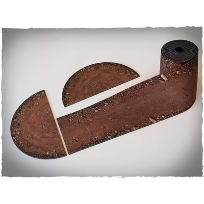 Dirt Road Stripe Deep-Cut Studio – pas drogi gruntowej z neoprenu do gier figurkowych Bolt Action Warhammer Flames of War
