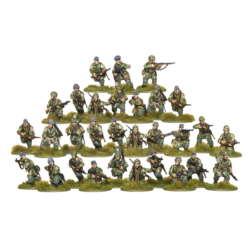 Fallschirmjäger Platoon - Bolt Action 28mm - kompletny pluton 30 figurek z FG42 MP40 MG42 charakterystycznymi hełmami - widok całości - Warlord Games