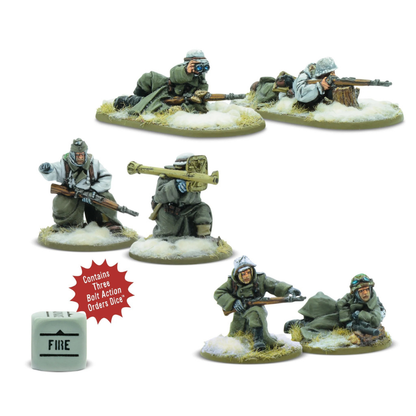German Heer (Winter) Weapons Teams - Bolt Action 28mm - kompletny zestaw w zimowych mundurach: 2 snajperzy z karabinami i celownikami ZF39, zespół Panzerschreck, zespół miotaczy ognia - podstawki ze śniegiem - 3 kostki rozkazów - Warlord Resin Plus - Warlord Games