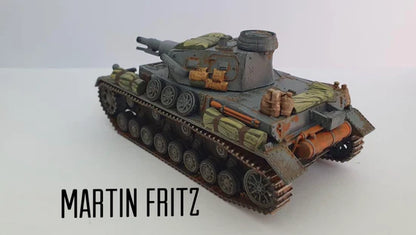  SdKfz 161 Panzer IV Ausf E – model 28mm Martin Fritz, kamuflaż trójkolorowy z ekwipunkiem, 280076
