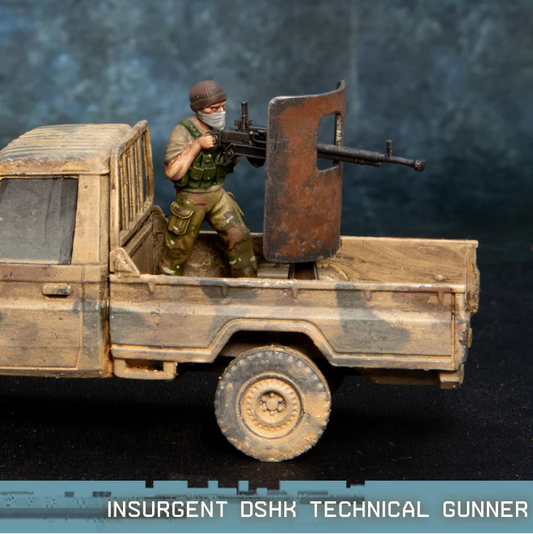 Insurgent DShK Technical Gunner Spectre Miniatures – partyzant przy karabinie DShK z prowizoryczną osłoną na skrzyni pickupa, 28mm widok z boku
