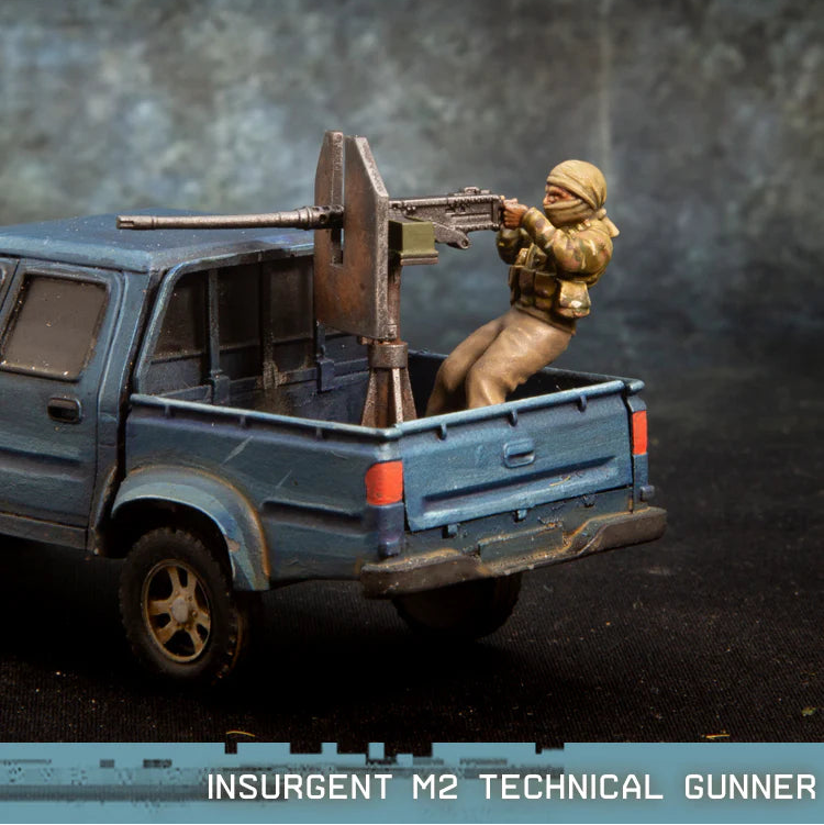Insurgent M2 Technical Gunner Spectre Miniatures – partyzant przy karabinie M2 z prowizoryczną osłoną na skrzyni pickupa, 28mm widok z tyłu
