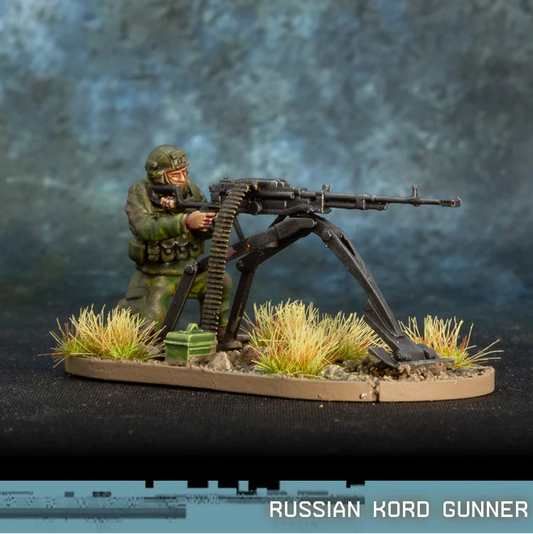 Russian Kord Gunner Spectre Miniatures – żołnierz przy karabinie maszynowym Kord 12.7mm na trójnogu, 28mm widok z boku
