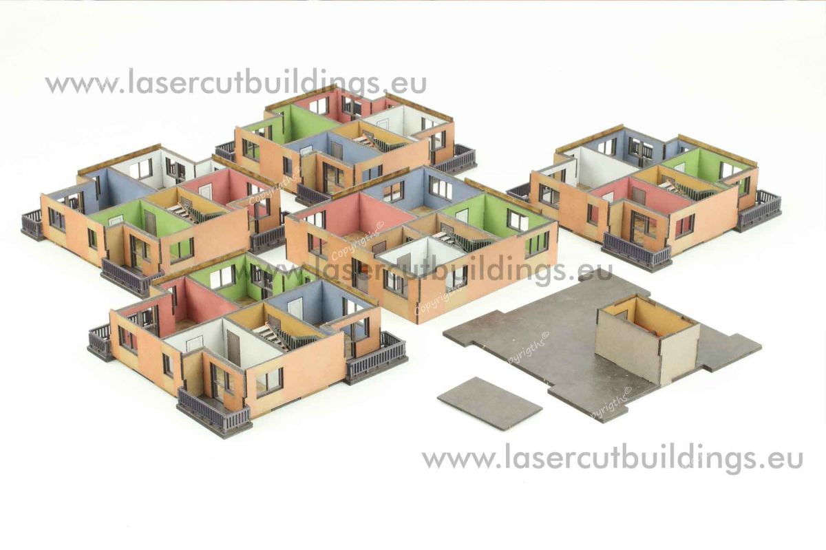Blok punktowiec z balkonami LBHP0352 – widok z góry na wszystkie 6 kondygnacji rozłożone osobno z kolorowymi wnętrzami i dach z nadbudową, 28mm Laser Cut Buildings
