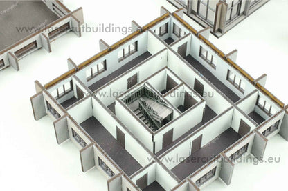 Budynek biurowy II LBHP0356 – zbliżenie na wnętrze piętra z klatką schodową, korytarzami i wyjmowanymi ściankami działowymi, 28mm Laser Cut Buildings

