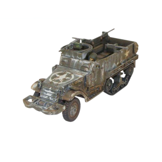 M3A1 Halftrack 1/56 - pomalowany model z karabinem .50 cal, kamuflaż USA, widok z przodu z gwiazdą amerykańską
