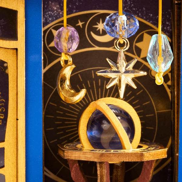 Sklep Astronomiczny Magic Astronomy Shop Rolife DS048 – składanie miniaturowych elementów modelu rękami z instrukcją