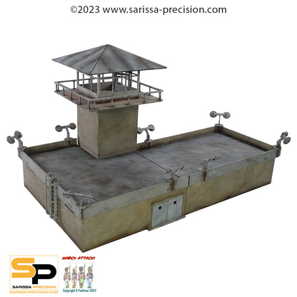 The Prison P033 28mm MDF - Więzienie - pomalowany model widok z tyłu z wieżą strażniczą Sarissa Precision
