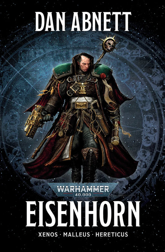 Eisenhorn Omnibus – Dan Abnett, Warhammer 40,000, Gregor Eisenhorn inkwizytor w czarnym płaszczu z pistoletem i berłem
