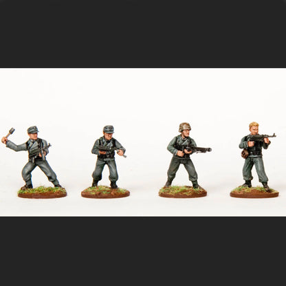 Panzer Lehr Division Bolt Action Wargames Atlantic – 4 figurki z granatem MP-40 i MG-42 28mm
