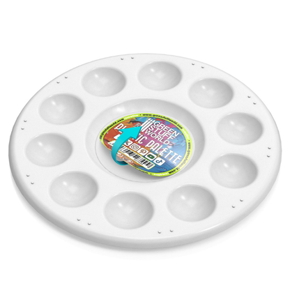 Plastic Round Mixing Palette 10 Wells - paleta z naklejką GSW pośrodku, widok perspektywiczny z góry | Green Stuff World
