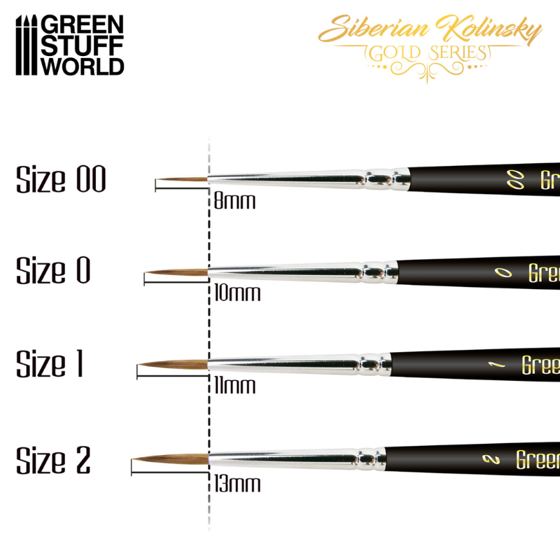 Green Stuff World Gold Series Siberian Kolinsky – porównanie rozmiarów: Size 00 (8mm), Size 0 (10mm), Size 1 (11mm), Size 2 (13mm), czarne uchwyty ze złotym napisem, białe tło