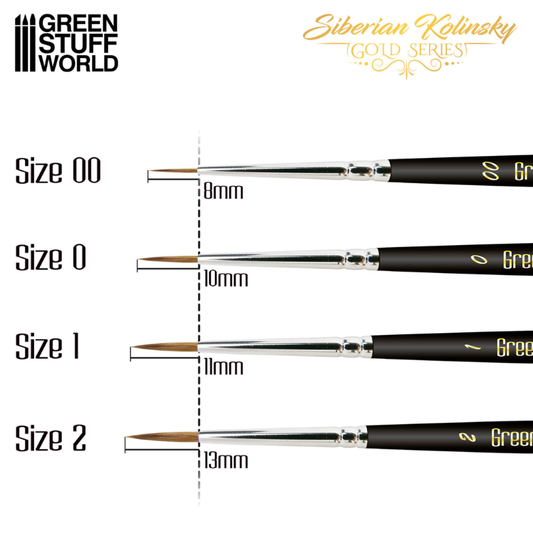 Green Stuff World Gold Series Siberian Kolinsky – porównanie rozmiarów: Size 00 (8mm), Size 0 (10mm), Size 1 (11mm), Size 2 (13mm), czarne uchwyty ze złotym napisem, białe tło