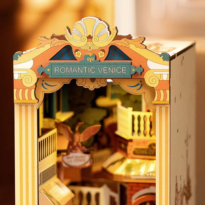 Romantyczna Wenecja Romantic Venice Rolife TGB08 – pudełko zestawu Booknook and Wonderland: 110 el., LED, 14+, poziom Intermediate, przód i tył