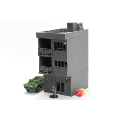 Middle East Urban Building MET_03 z BTR-em i figurką, 4 kondygnacje z tarasem dachowym, teren 28mm Patrick Miniatures
