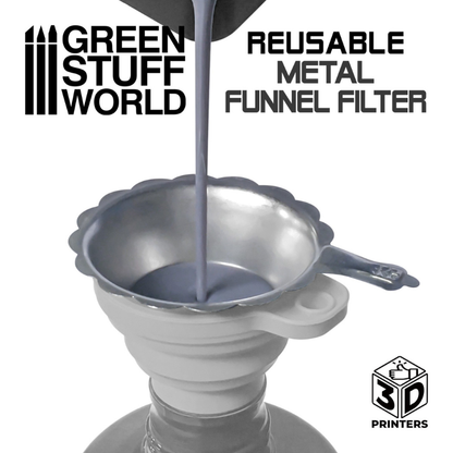 Reusable Metal Resin Filter - Green Stuff World - przelewanie żywicy przez filtr do butelki