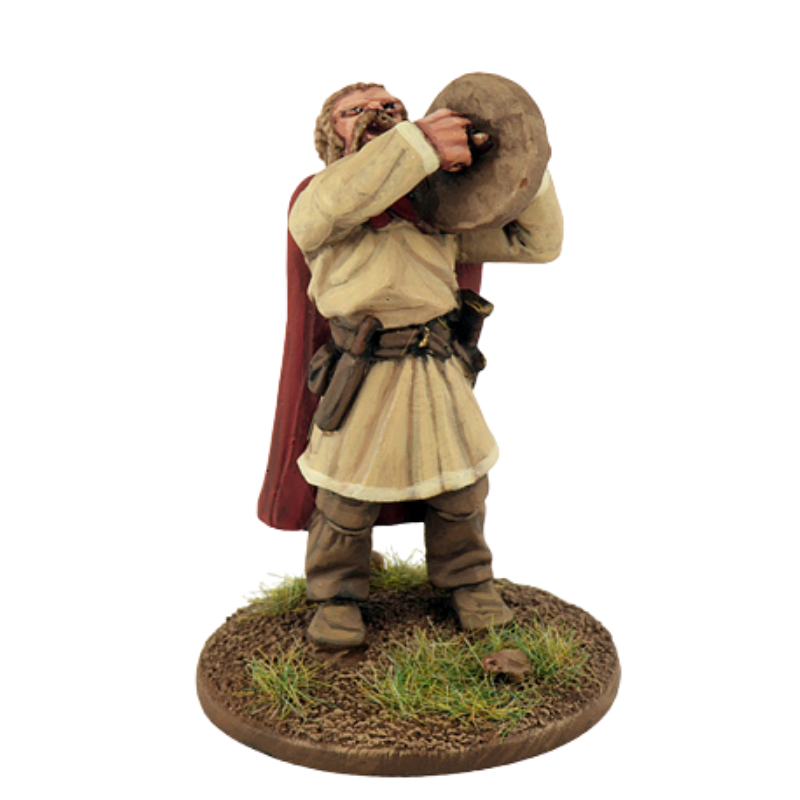 SFH06b Wandering Bard Version B – pomalowana metalowa figurka Barda z tarczą 28mm SAGA Gripping Beast
