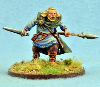 SHVA06 Gunnar Hamundarson – pomalowana figurka wikinga z włócznią i mieczem, SAGA Age of Vikings 28mm Gripping Beast
