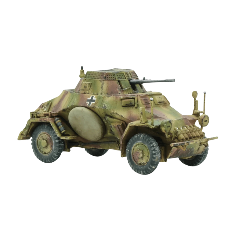 Sd.Kfz 222 - Bolt Action 1/56 28mm - samochód pancerny 4x4 z działkiem 2cm KwK 30 L/55 karabinem MG34 w kamuflażu ambush 3-colour z krzyżem balkenkreuz - widok z boku - Europa Północno-Zachodnia 1944-45 - Warlord Games