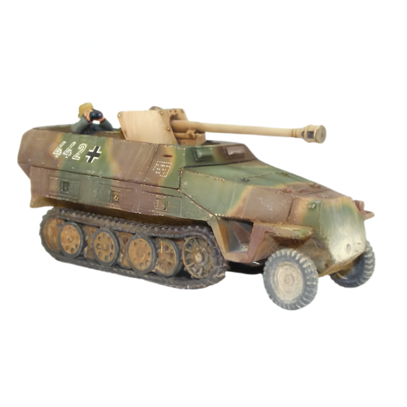 Sd.Kfz 251/22 7.5cm Pakwagen – pomalowany model półgąsienicowego działa ppanc., widok z przodu-boku, Bolt Action, Warlord Games
