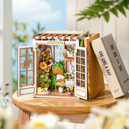 Tajemniczy Ogród Rolife TGE04 Secret Bloomy Nook – schemat wymiarów modelu: 14 x 14,9 x 18 cm na białym tle