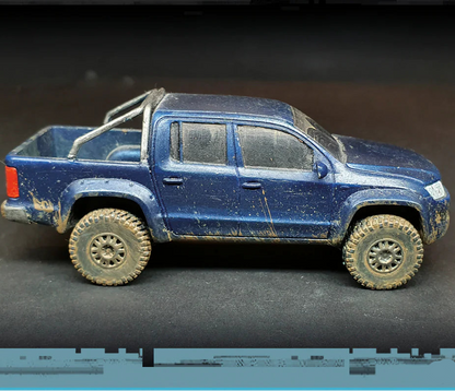 Technical Charlie Spectre Miniatures – nowoczesny pickup double cab z napędem terenowym, żywica 1/50
