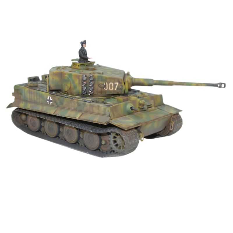 Tiger I Ausf E - Bolt Action 1/56 28mm - czołg ciężki z armatą 88mm w kamuflażu ambush numer 307 z dowódcą - widok z boku - Warlord Games