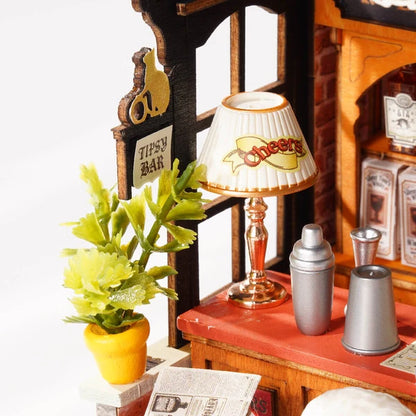 Bar dla Kotów Tipsy Cat Bar Rolife DS054 – pudełko zestawu DIY Miniature House z informacjami: 136 el., 2h, 14+