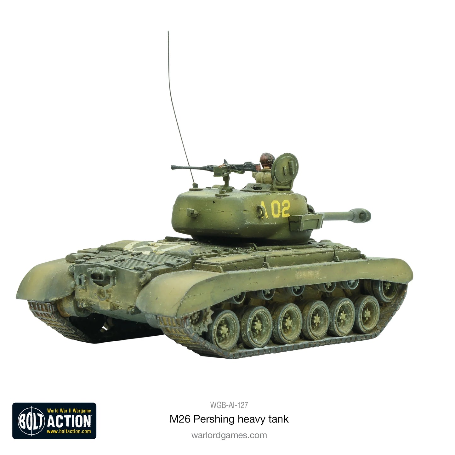 M26 Pershing czołg ciężki USA - widok z przodu z działem 90mm, dowódca z karabinem maszynowym, numer 402, antena radiowa
