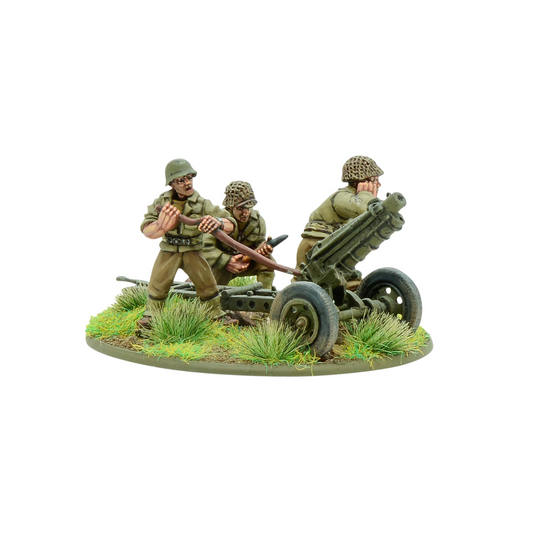 US Army 75mm Pack Howitzer Bolt Action 28mm - haubica z obsługą widok z przodu, WGB-AI-33