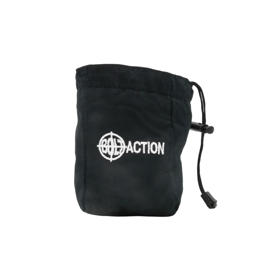 Bolt Action Dice Bag - czarny worek na kostki z białym logo Bolt Action (celownik z napisem), czarny sznurek ściągający z plastikowym zapięciem - uniwersalny worek do przechowywania Order Dice - oficjalne akcesoria Bolt Action - Warlord Games