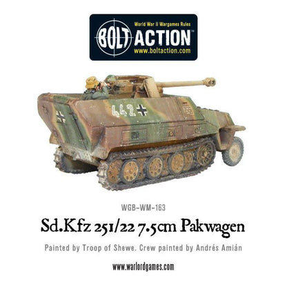 Sd.Kfz 251/22 7.5cm Pakwagen – pomalowany model, widok z tyłu-boku, logo Bolt Action, WGB-WM-163, Warlord Games
