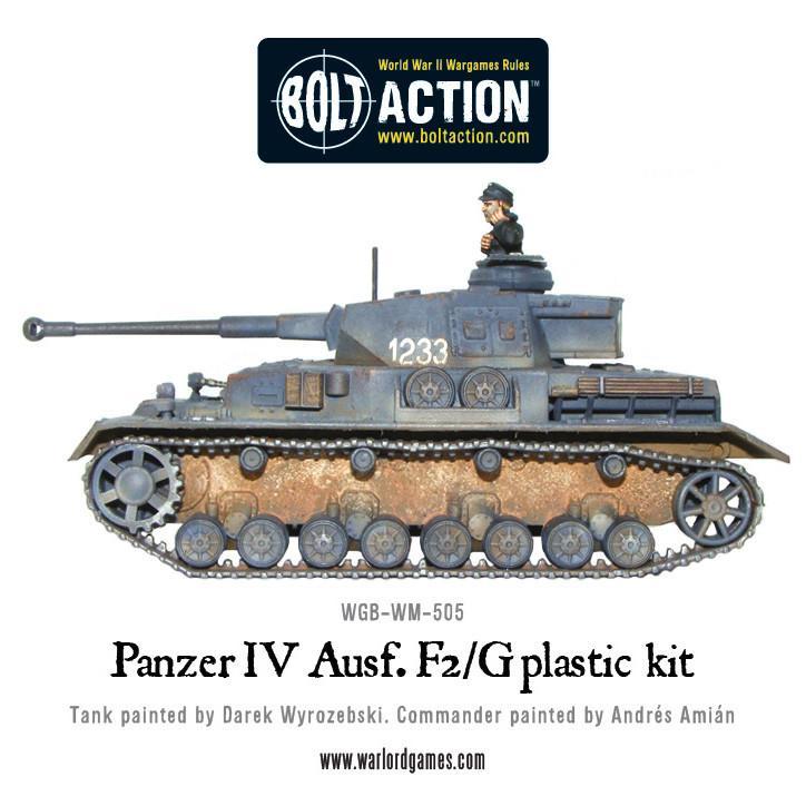 Panzer IV Ausf F2 G - Bolt Action 1/56 28mm - czołg z długołufową armatą 75mm KwK 40 w kamuflażu szarym numer 1233 z dowódcą - widok z boku z detalami podwozia - Warlord Games