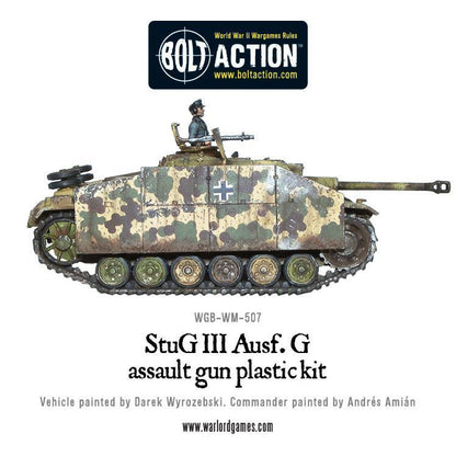 Stug III Ausf G - Bolt Action 1/56 28mm - armata szturmowa z armatą 75mm StuK 40 L/48 w kamuflażu ambush z dowódcą i karabinem MG42 - widok z boku - Warlord Games