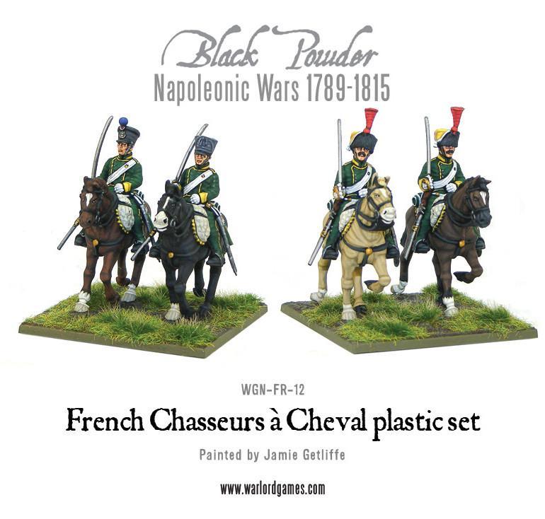 French Chasseurs à Cheval WGN-FR-12 – dwie pary figurek konnych z przodu, plastikowy zestaw 28mm Black Powder, pomalowane zielone mundury
