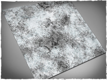 Mountains – Mata do gry 3x3 stopy Mousepad Deep-Cut Studio – śnieżny górski teren do gier figurkowych
