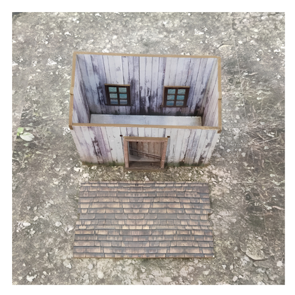 Wiejska Drewniana Chata 28mm – widok z góry ze zdjętym dachem, wnętrze z dwoma oknami i drzwiami, SceneryWargames
